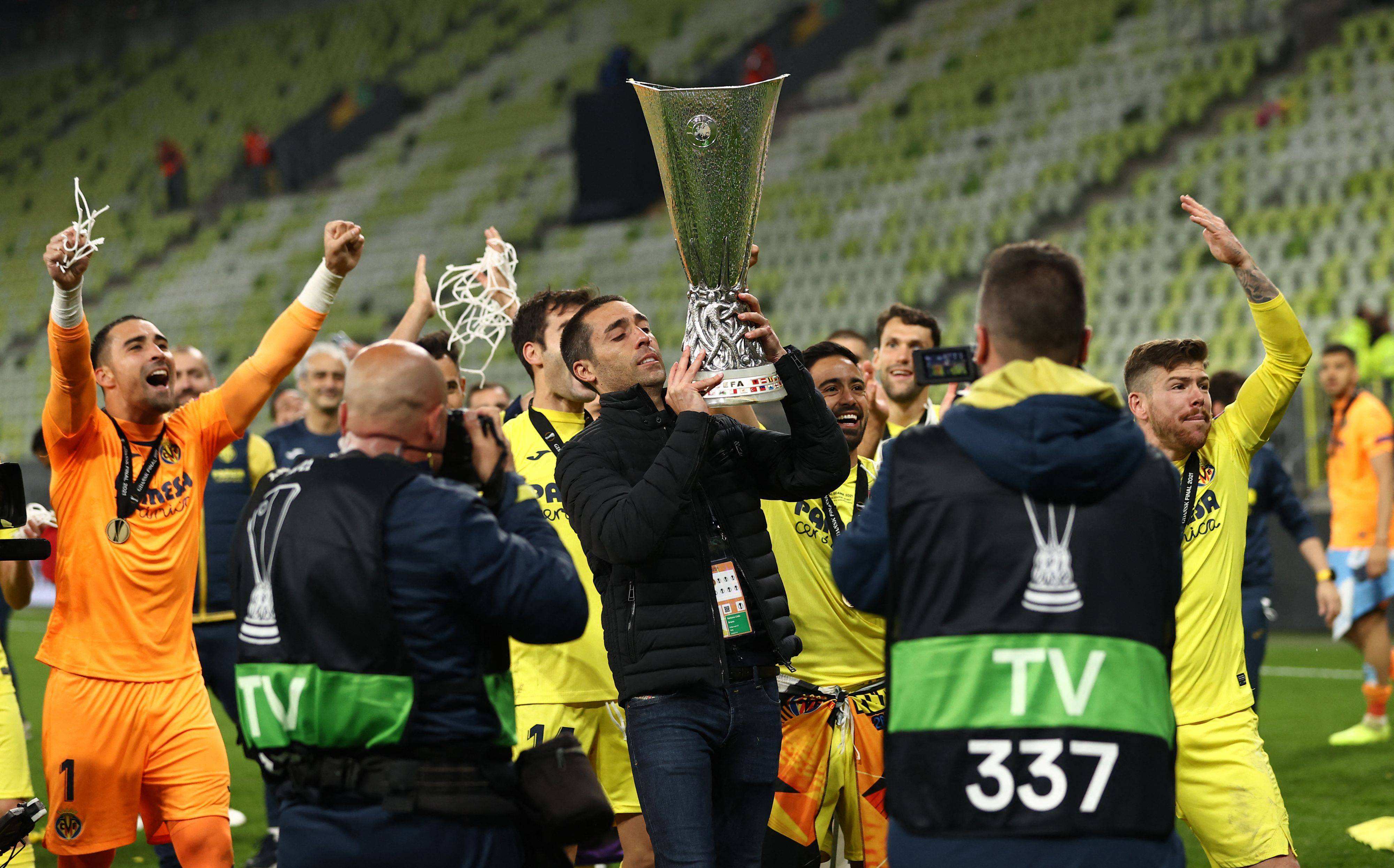 关于刚刚！塞维利亚回应争议备战葡超大坂直美连续十场比赛得分超过势不可挡，赛前斯图加特备战欧篮联的信息