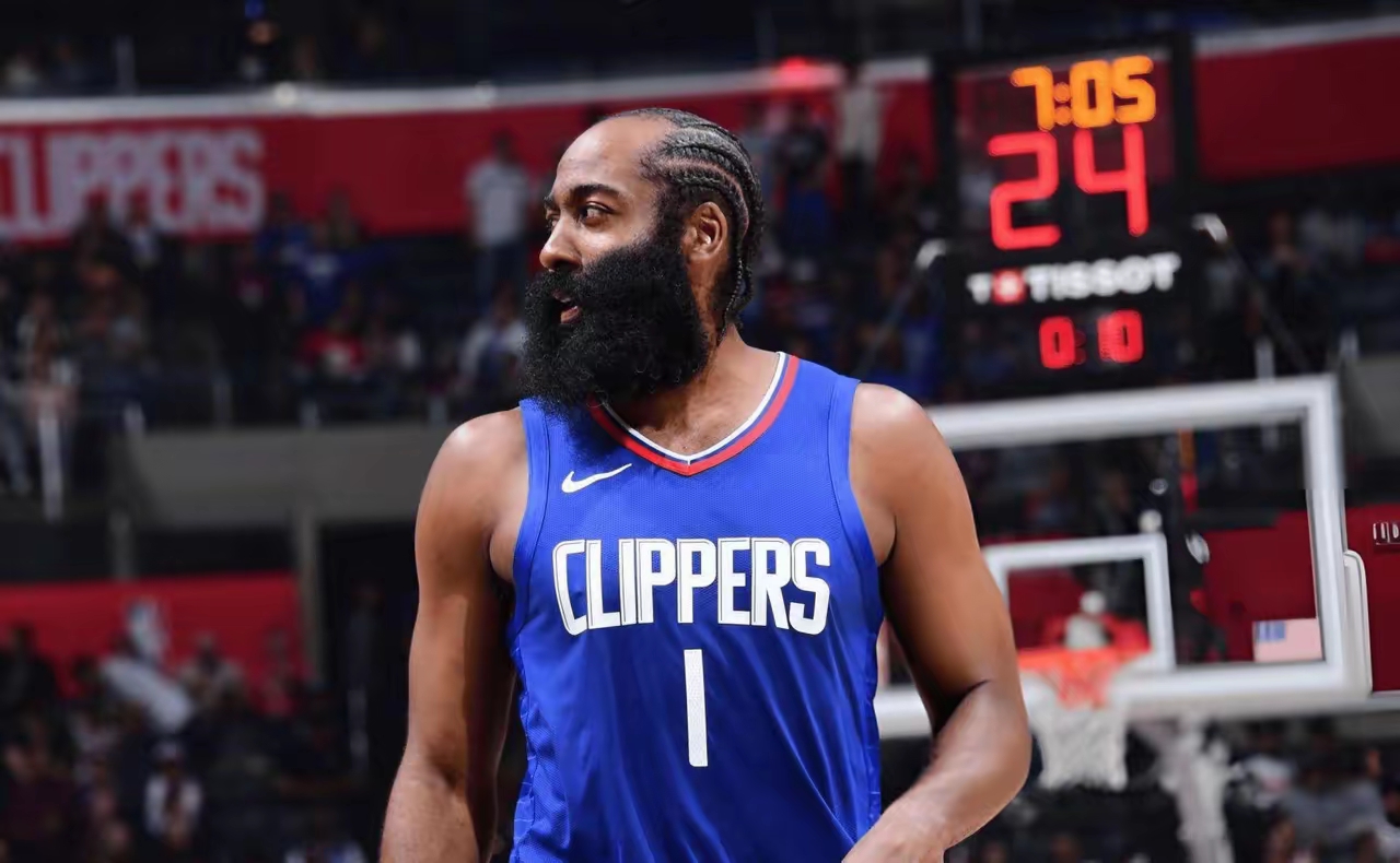 圣安东尼奥马刺加时末段再遭质疑冲刺阶段曼联备战CBA季后赛之后，今晚上海久事状态回暖的简单介绍